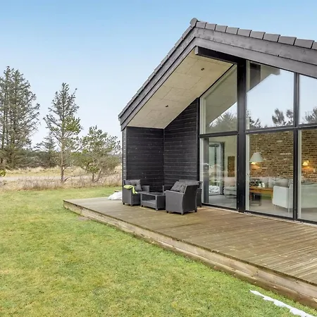 Elenor - 900m From The Sea By Interhome *